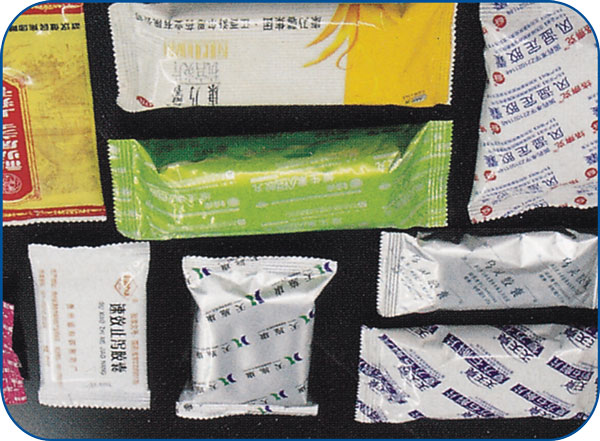 KD-260C醫藥版塊自動(dòng)包裝機樣品